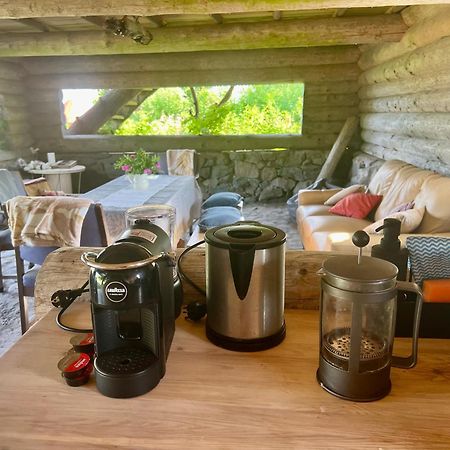 Suurekivi Kuelalistemaja Hotel Reigi Екстериор снимка