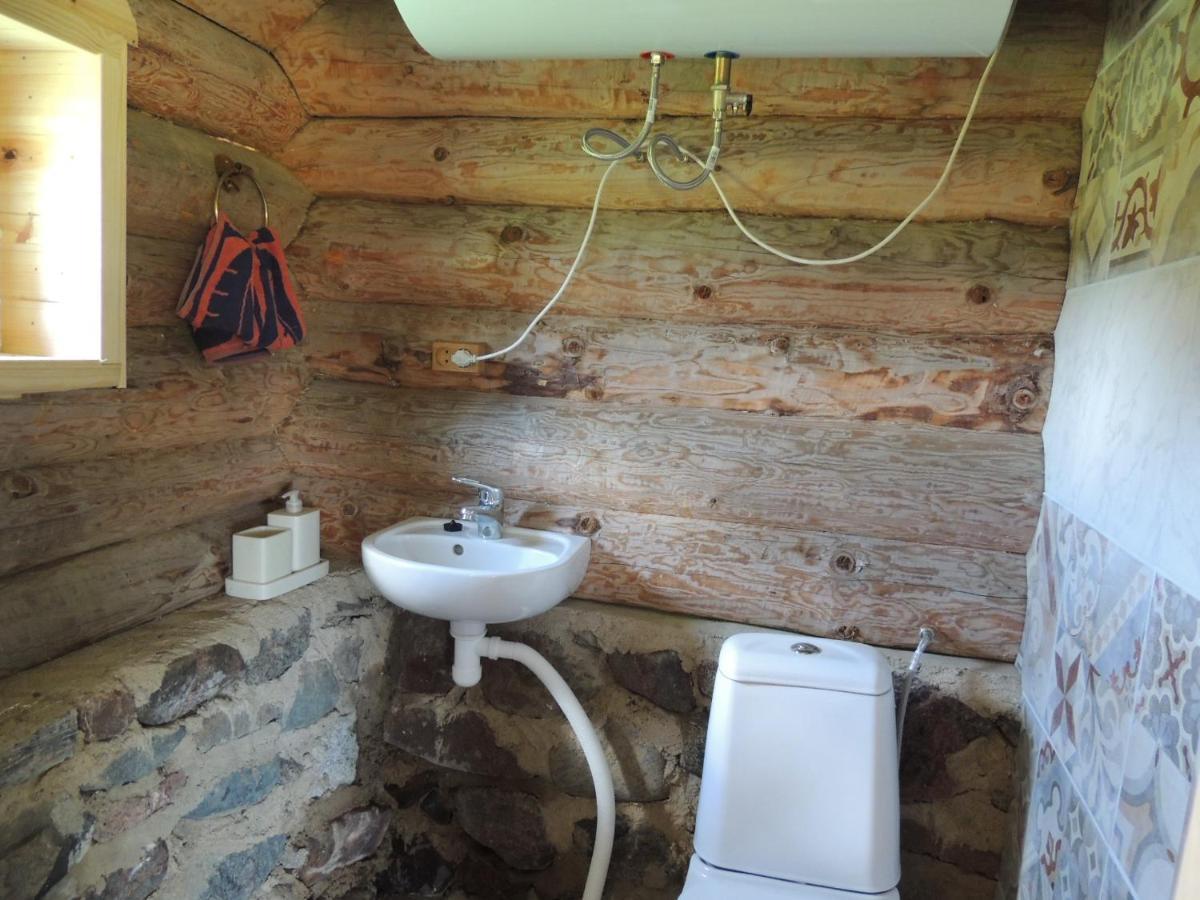 Suurekivi Kuelalistemaja Hotel Reigi Екстериор снимка